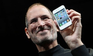 iPhone-4-steve-jobs